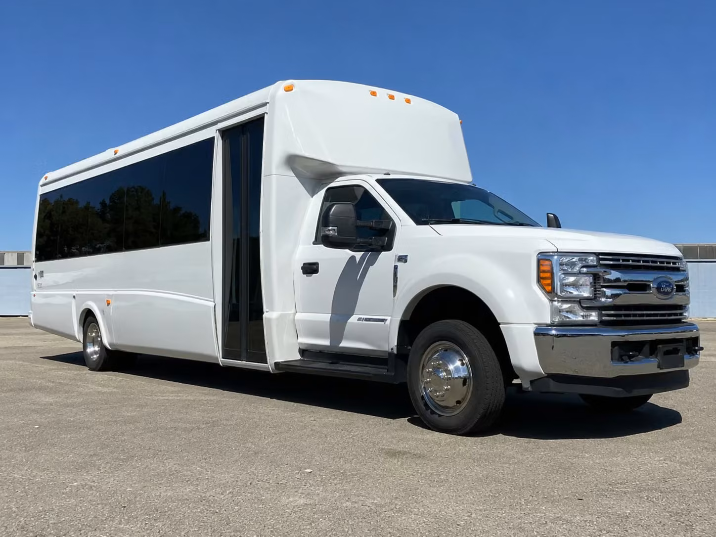 lubbock prom homecoming transportation services